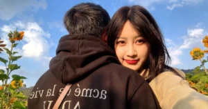 Phát triển câu chuyện